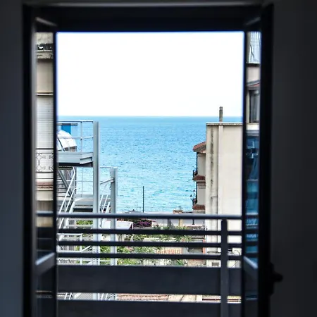 Apartman Sul Mare Trilocale Siderno